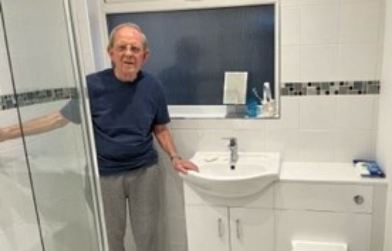 Crawley veteran receives new bathroom from Sussex armed forces charity