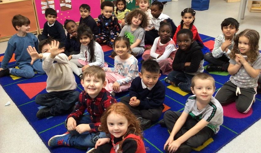 London primary pupils dress to express as part of children's mental health week