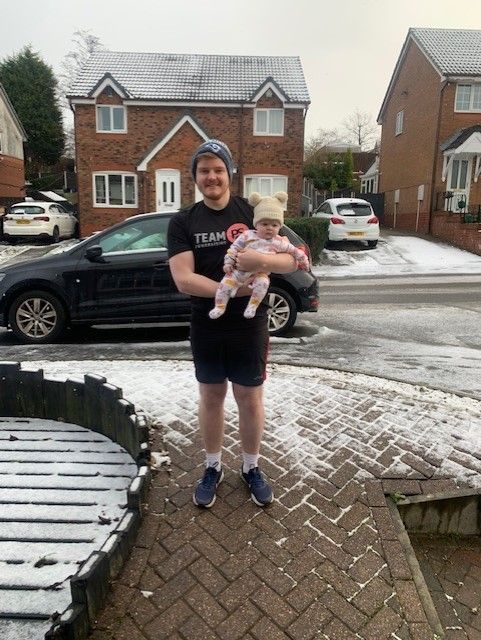 Oldham dad fundraising for pregnancy sickness charity in support of his fiancée