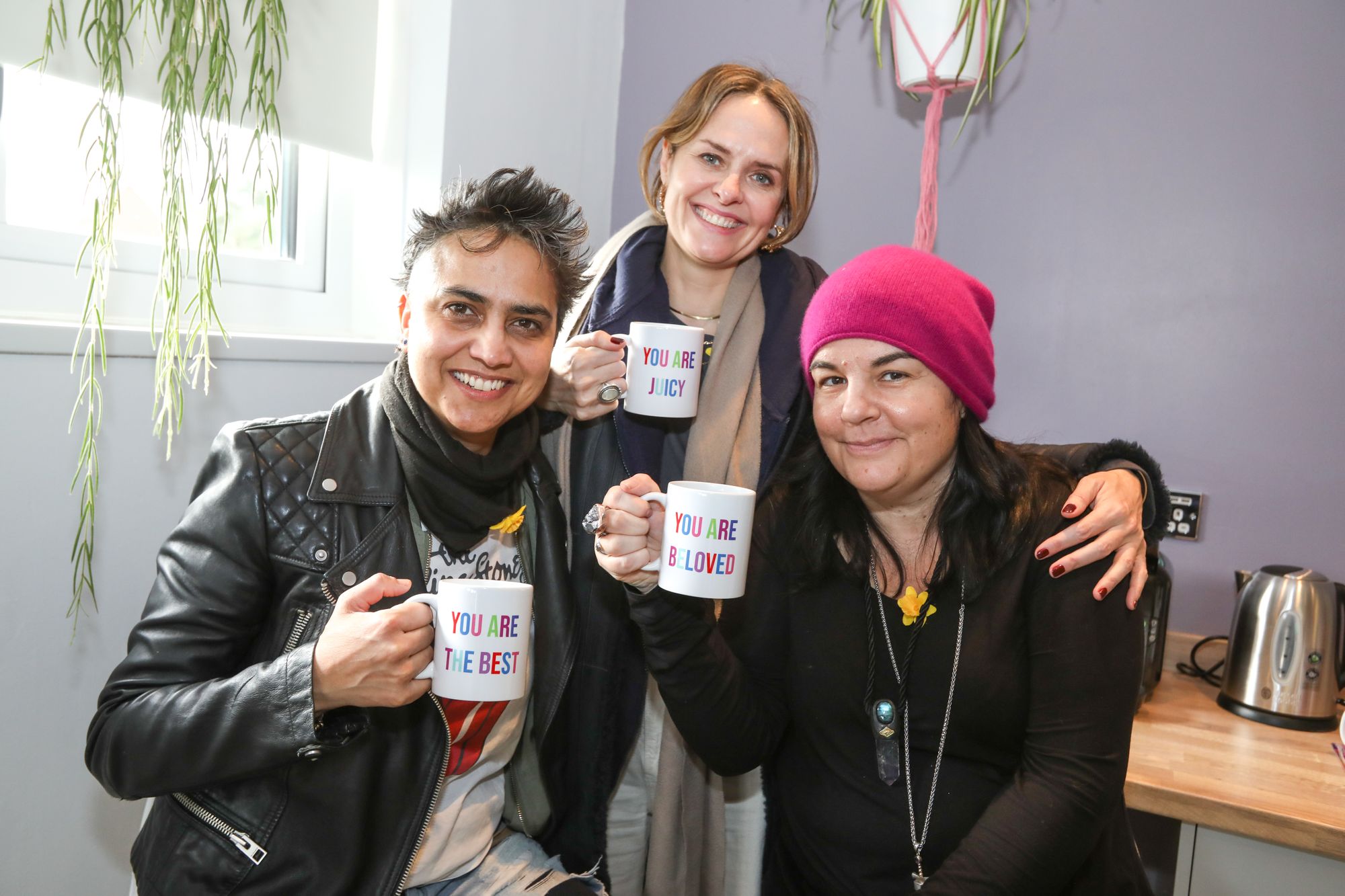 Celeb Leanne Best does her bit for Marie Curie Nurses