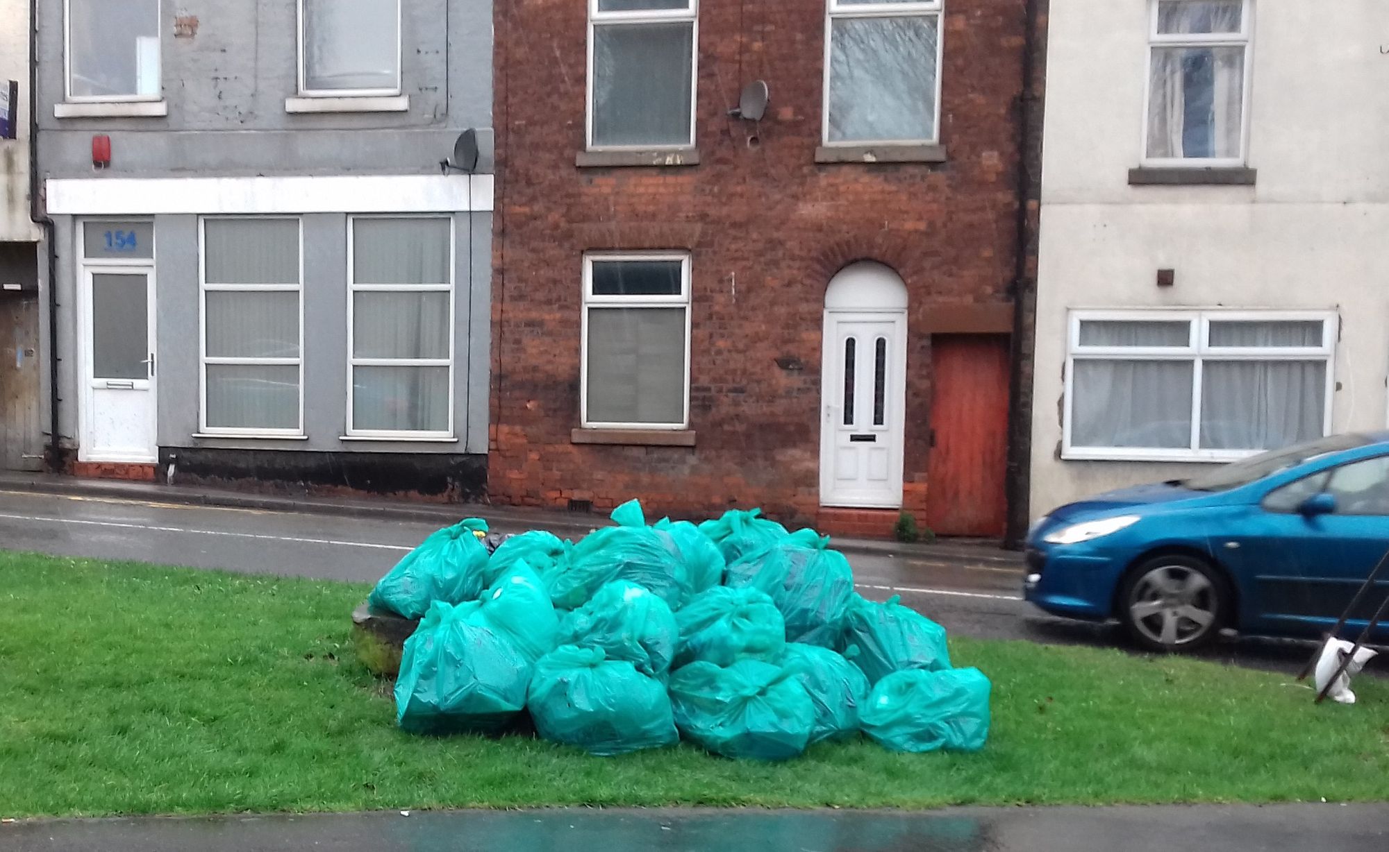 Crewe volunteers complete a milestone litter pick
