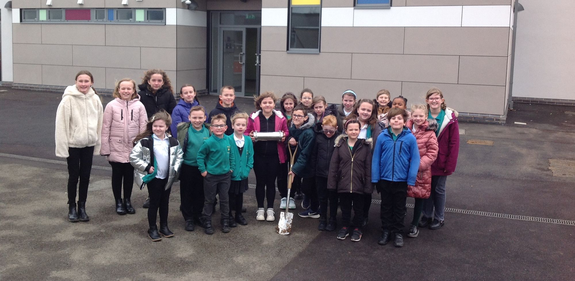 Fleckney pupils enjoy 'Horrible Histories' show with local theatre group