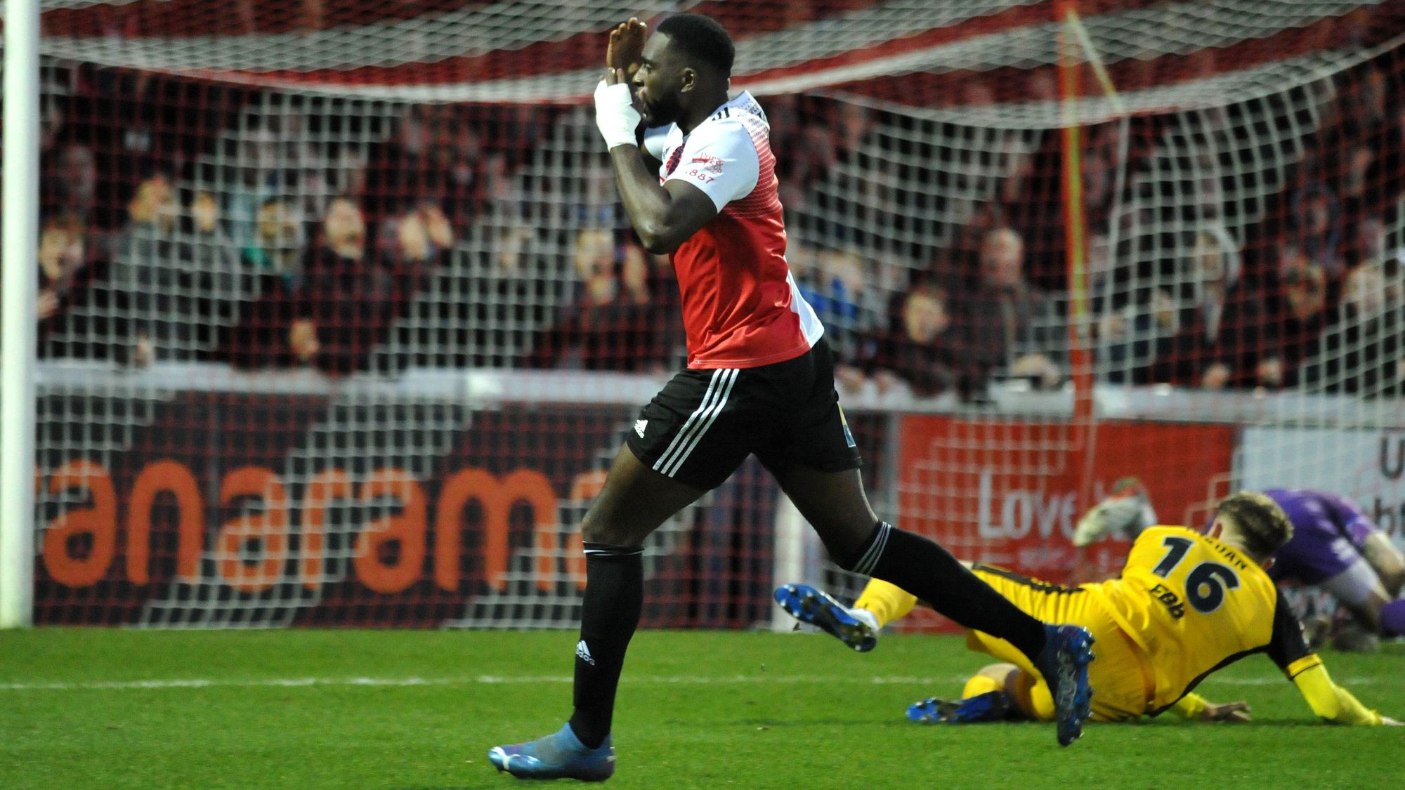 Effiong strikes Dagger blow as Woking earn point on road