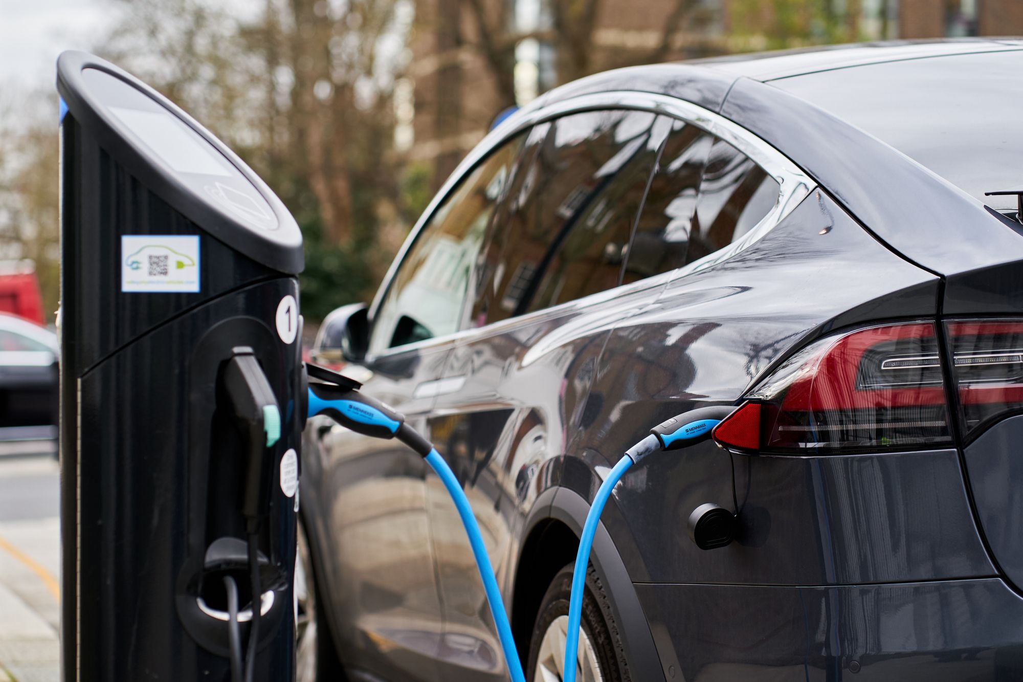 New electric cars less reliable than petrol or diesel models survey