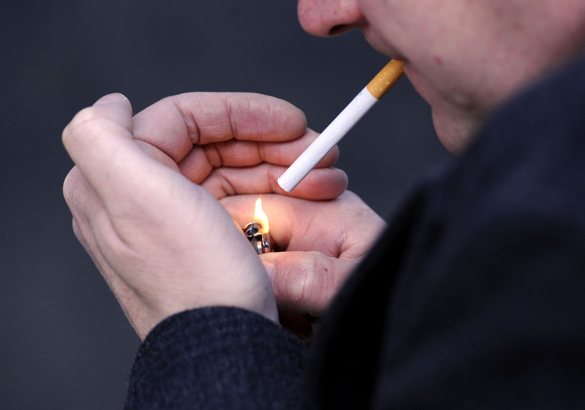 Increase tobacco purchase age from 18 to 21, Tory MP says