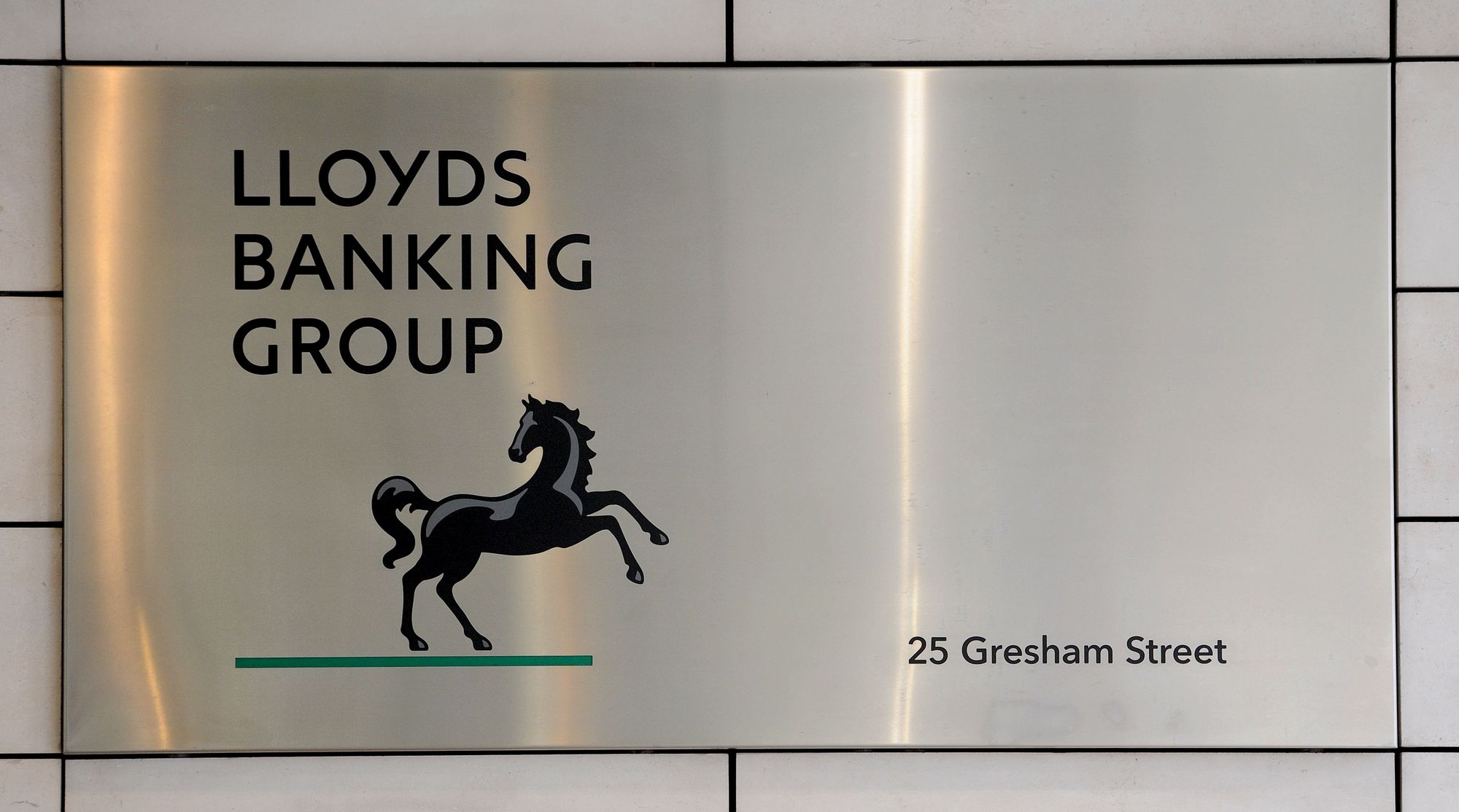 Lloyds, Halifax and Bank of Scotland announces 60 branches to close - see full list