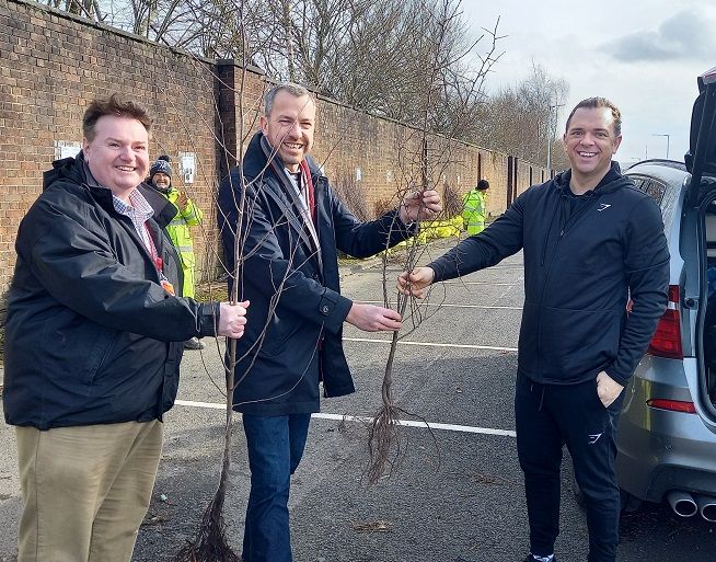 Thousands of free trees given to Chorley residents