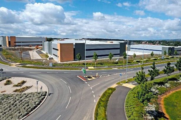 Commuters hit out at scrapped Rochdale Kingsway bus link after routes revamp