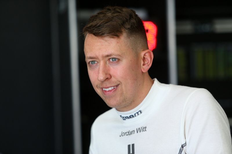 Nantwich Racer Witt Reunites With Lamborghini