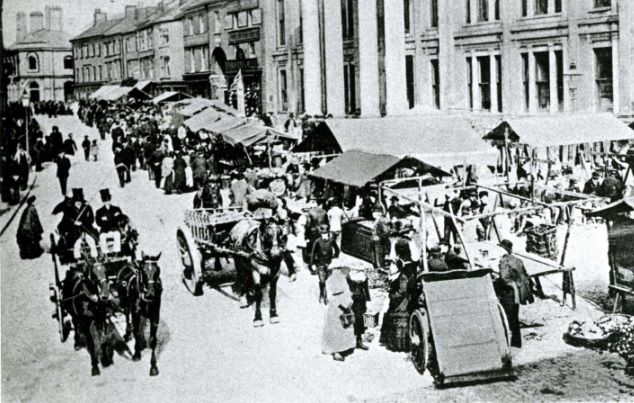 Macclesfield Nostalgia: Step back in time to explore streets of Treacle Town