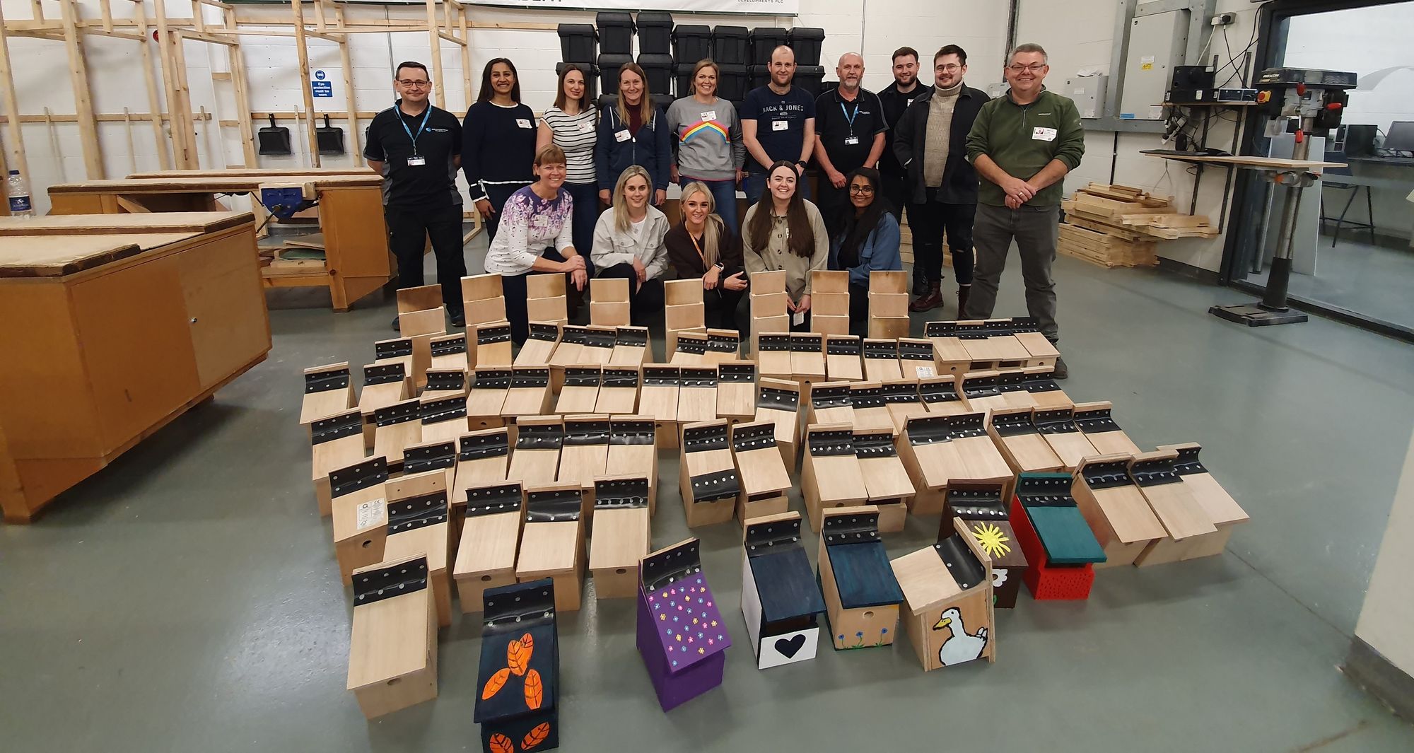 Coalville college joins developer to create bird and bat boxes for Wildlife Trust