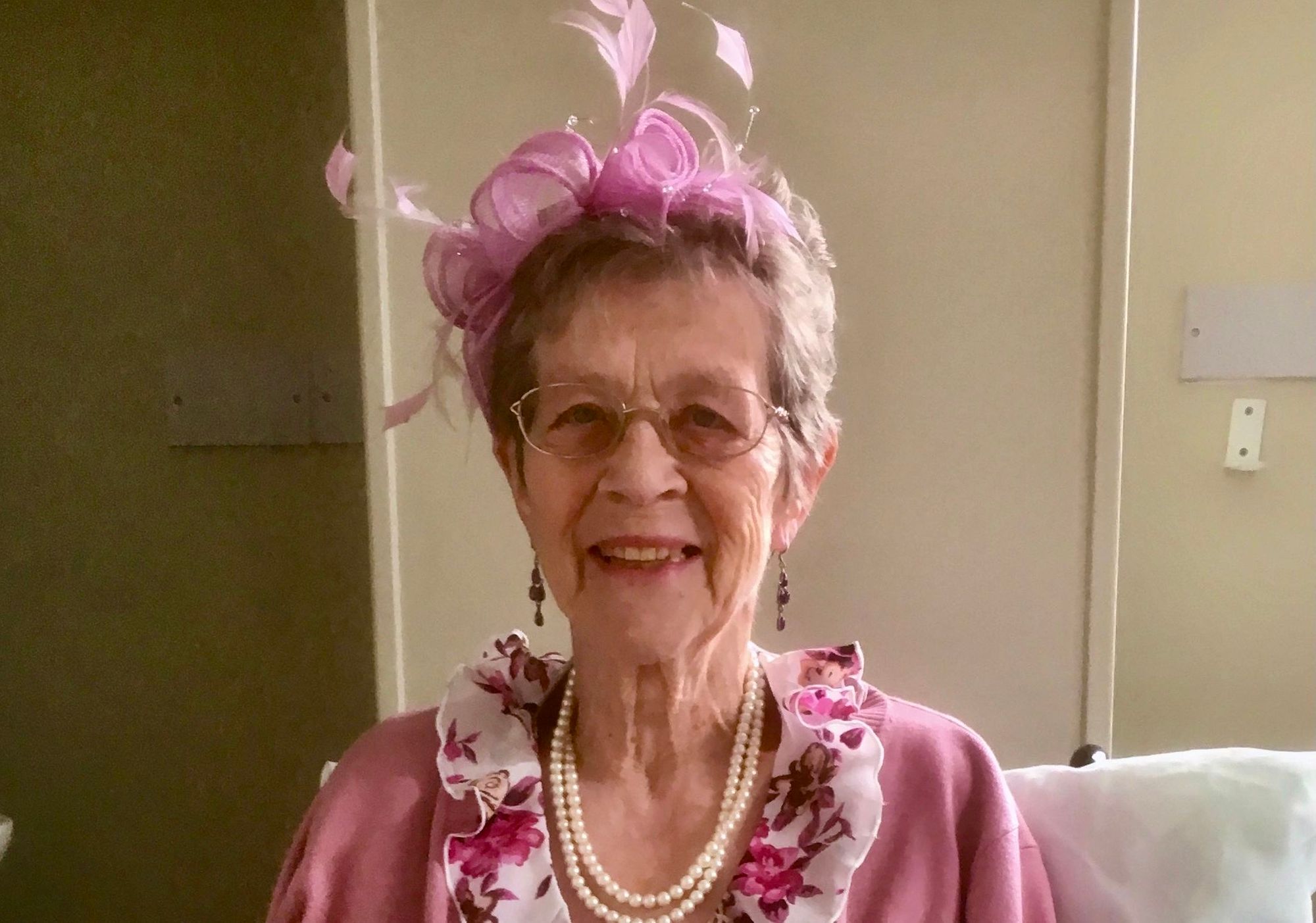 Tributes paid to former Southborough school headteacher