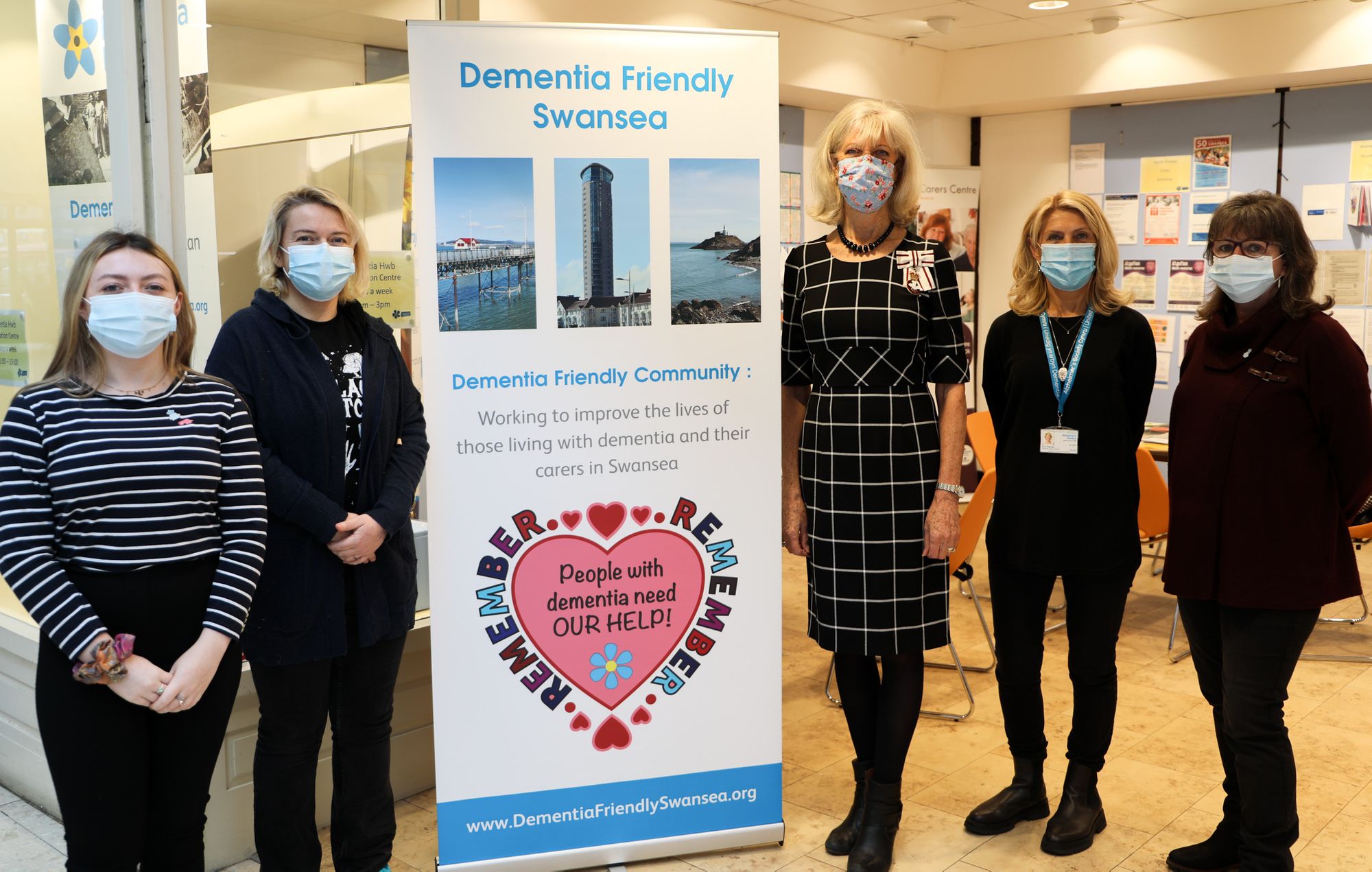 Dementia drop-in at Swansea shopping centre will stay open for March