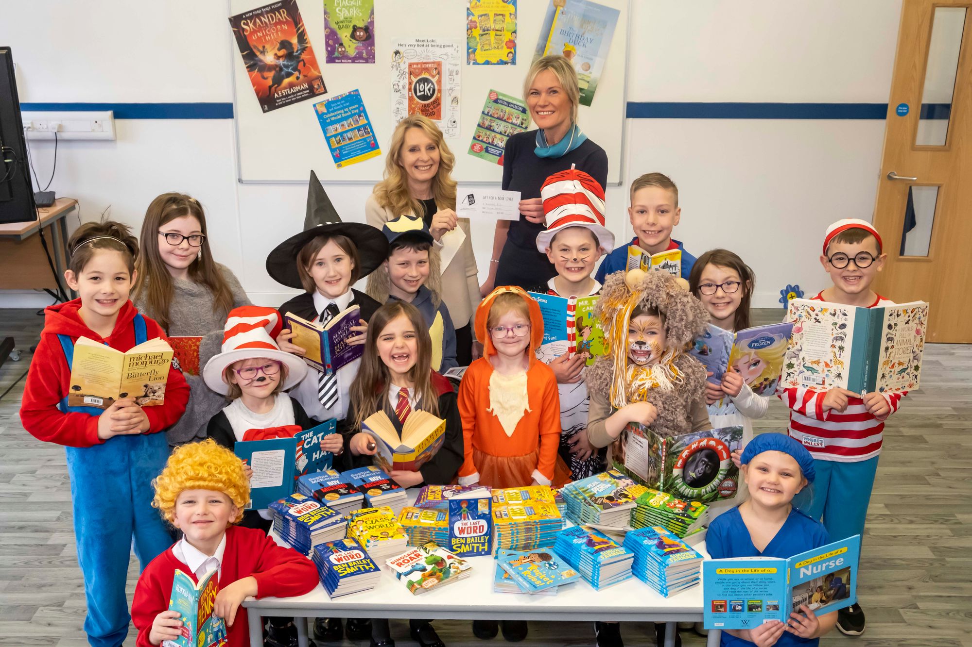 Vouchers donated to Kilmaurs Primary School for World Book Day
