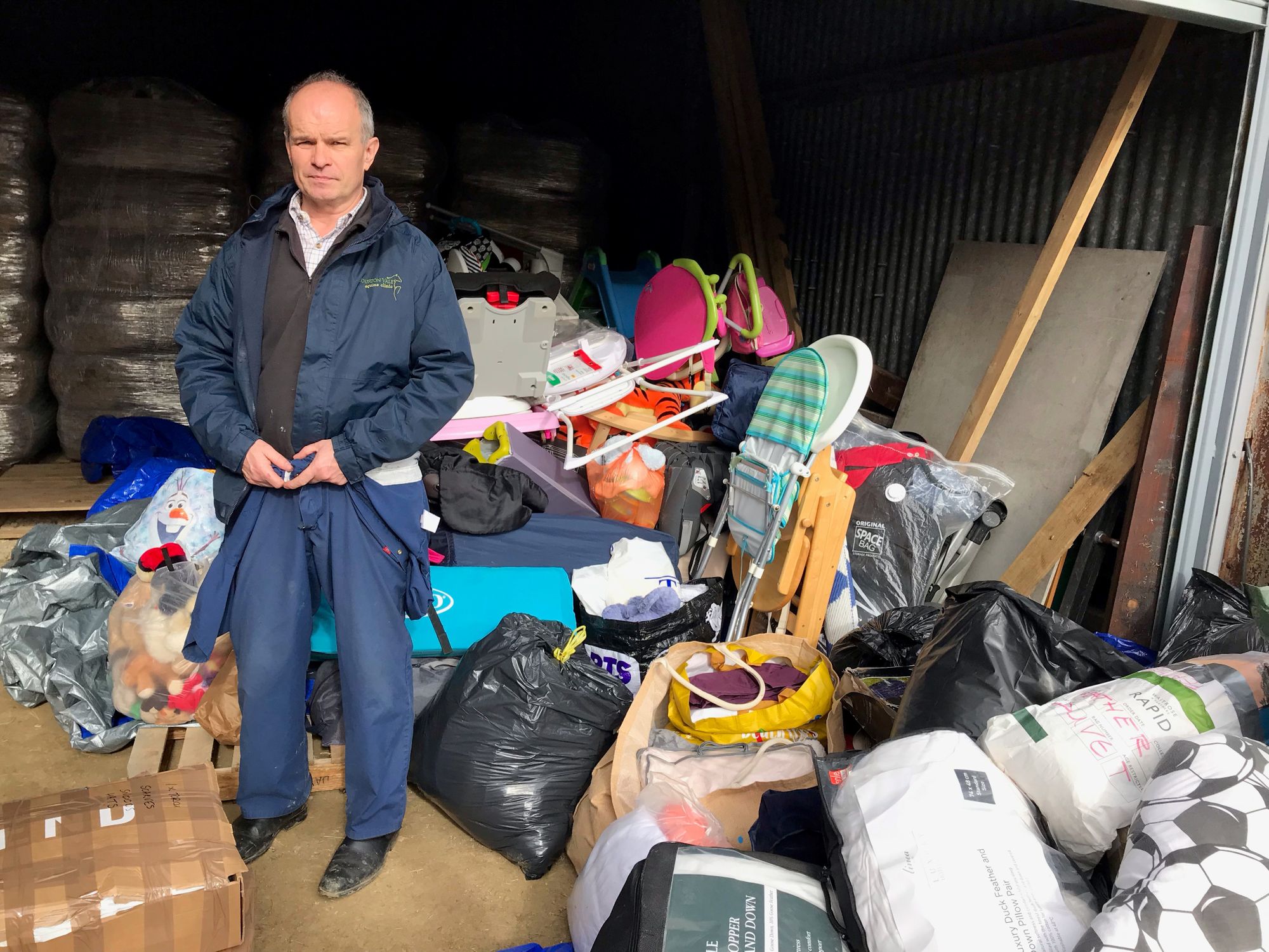 Polish-born Gloucestershire vet overwhelmed by response to Ukrainian aid donations appeal