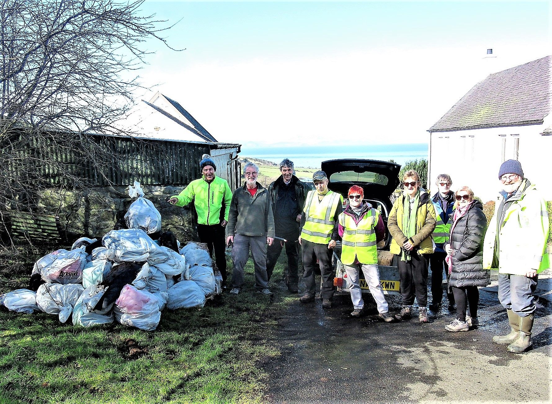 Kyle Mountain Club's litter pick at beauty spot