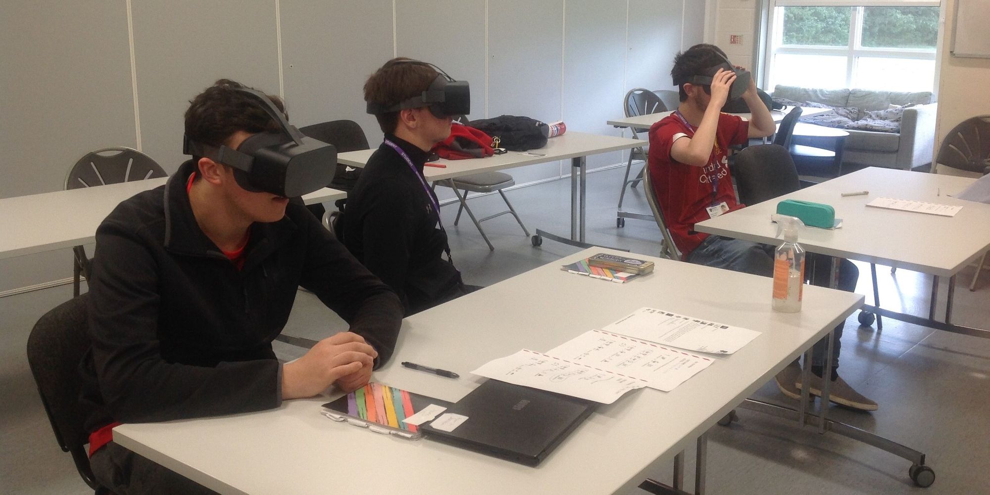 Knowsley pupils invited to try out virtual reality work experience