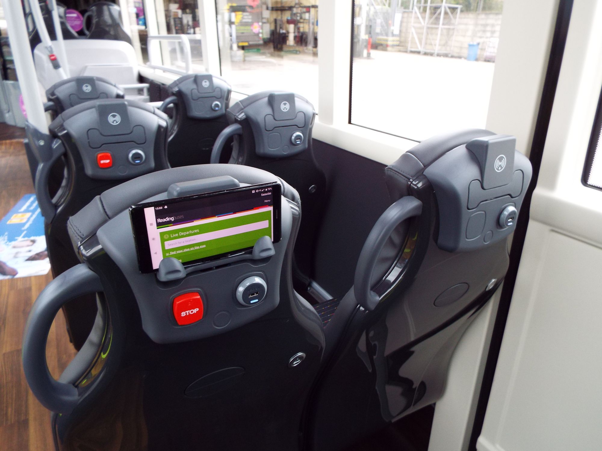 Berkshire motorists urged to travel by bus as petrol prices rise