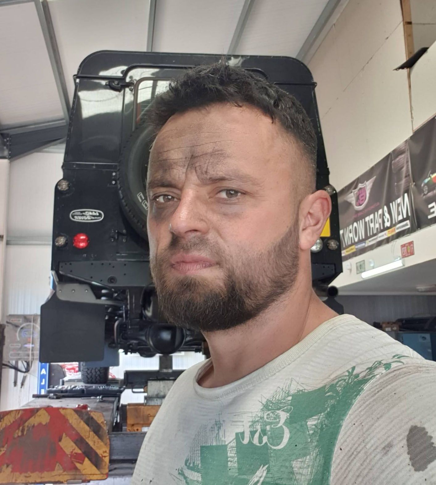 Parents return from holiday to find son has gone to fight in Ukraine