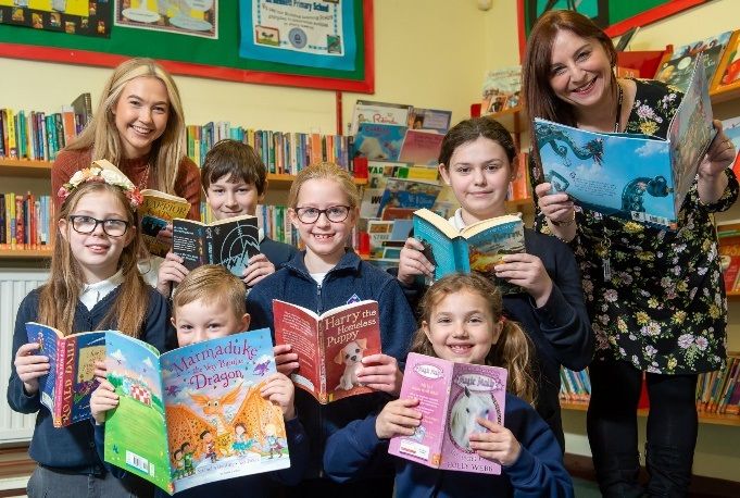 Book donation marks new chapter for Kennett Primary School