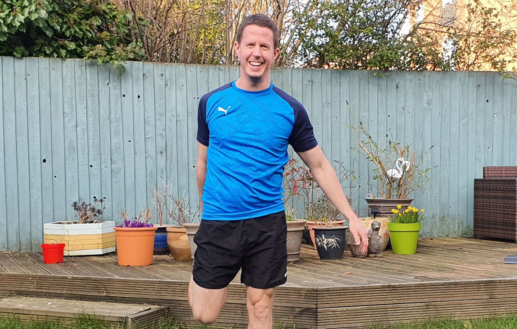 Dad of two to run 100 miles for Derian House Children’s Hospice
