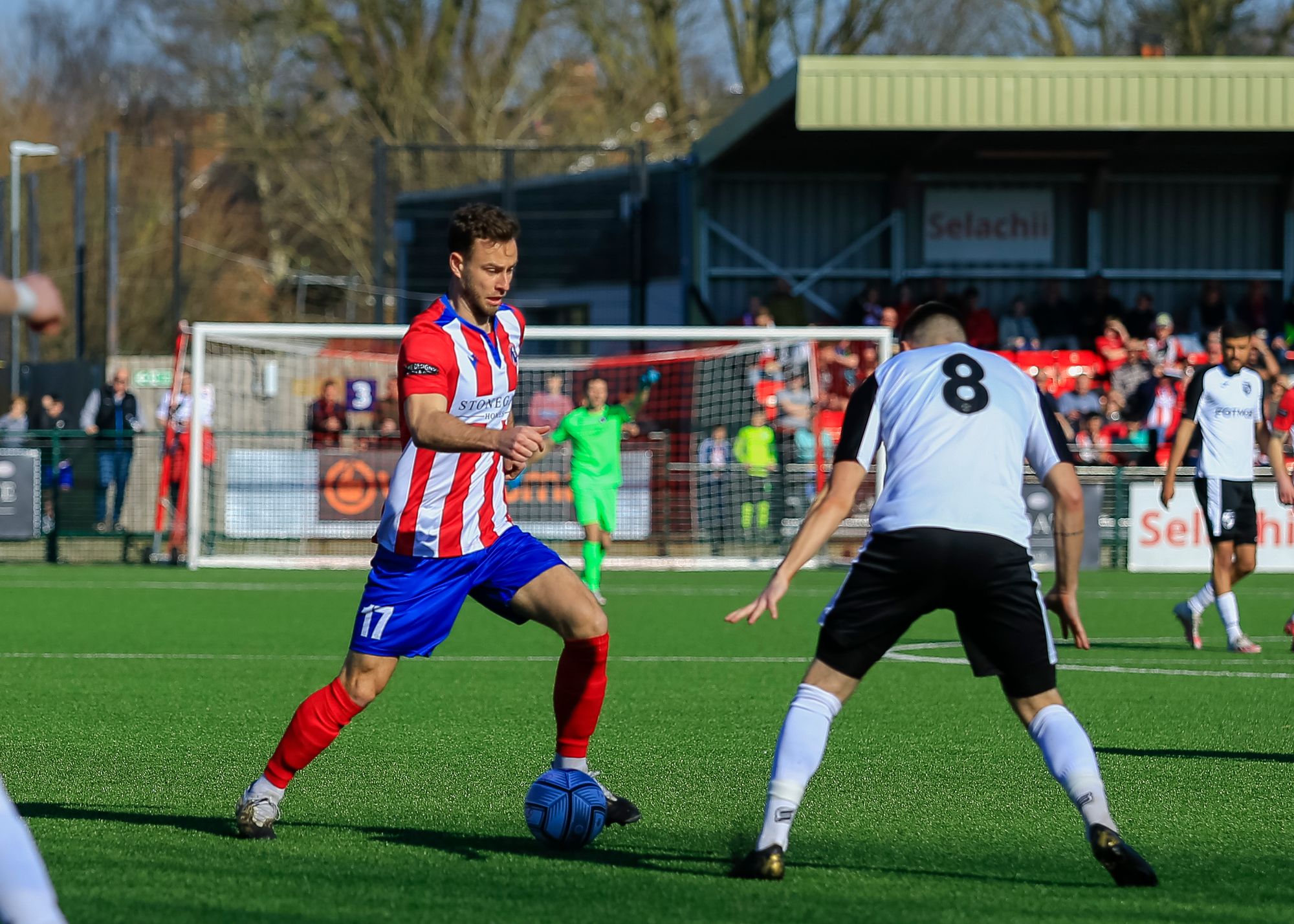 Dorking Wanderers slip from top spot after draw with Hampton & Richmond Borough