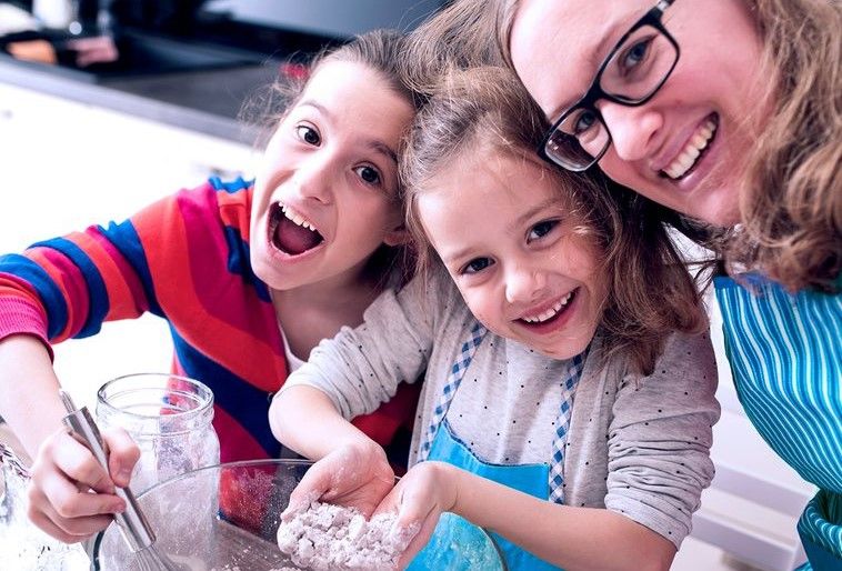 Merseyside residents asked to Bake for Dementia