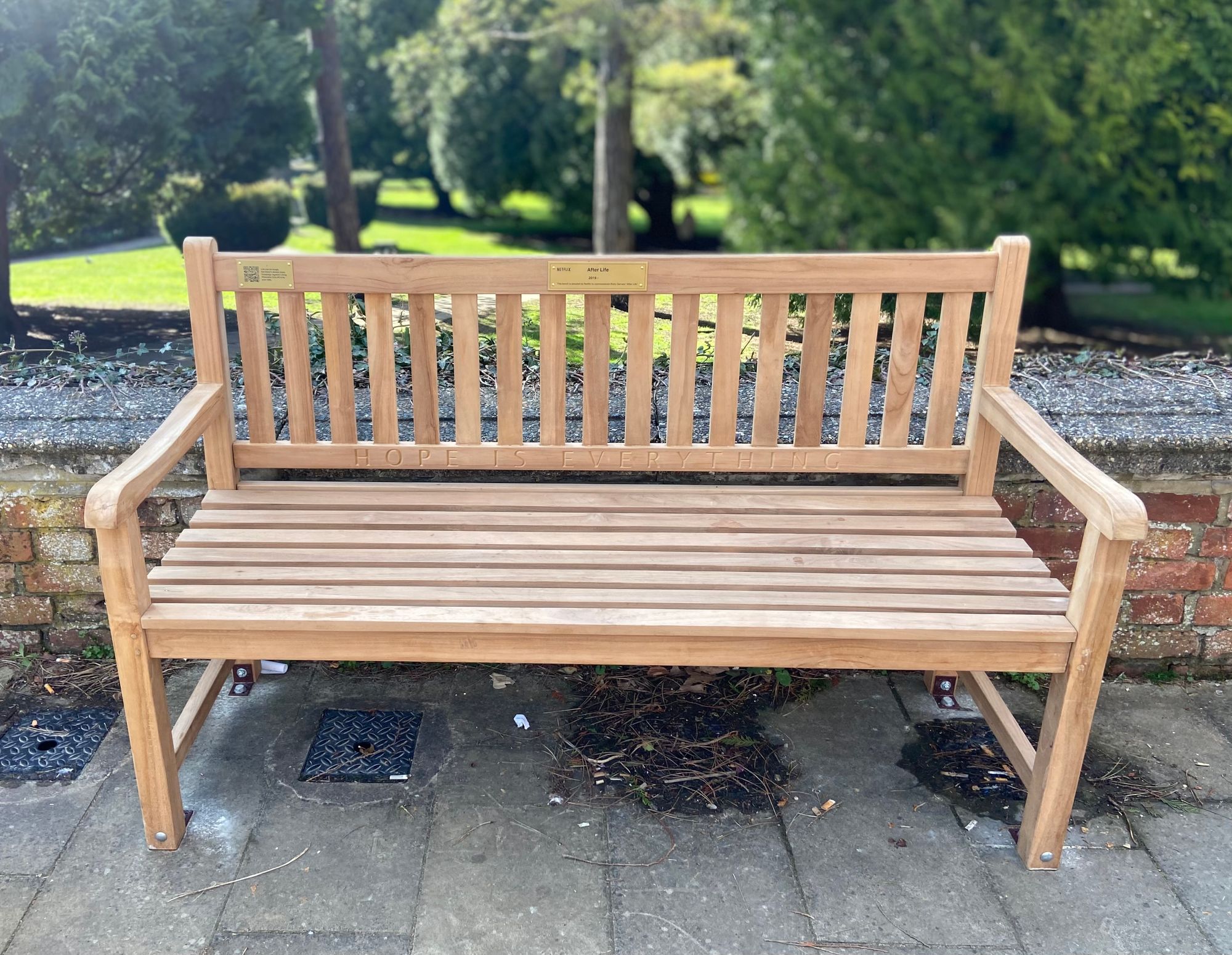 Hemel Hempstead receives After Life bench from Netflix