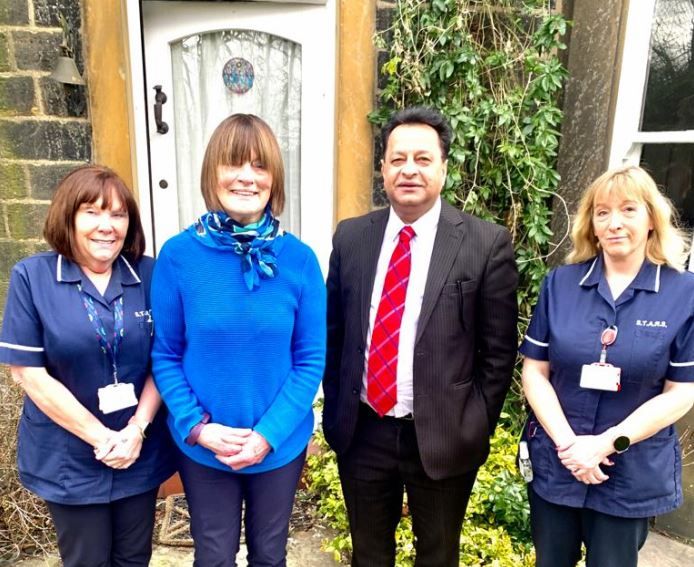 Rochdale resident praises care team who looked after her husband