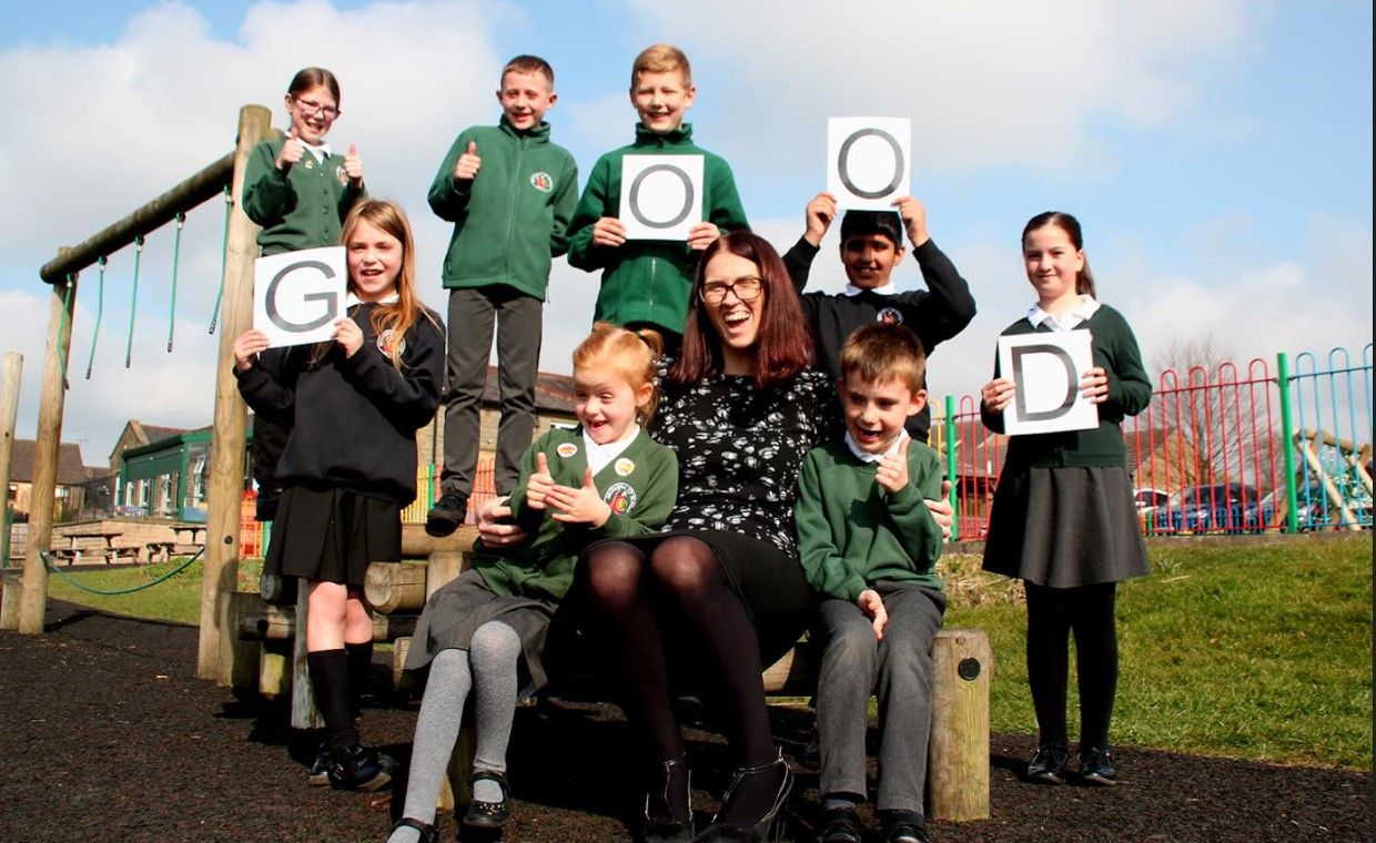Ofsted praises Bacup school of smiles and pride