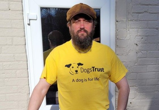 Godalming dog lover whose legs were crushed in road accident walks 1k miles for charity