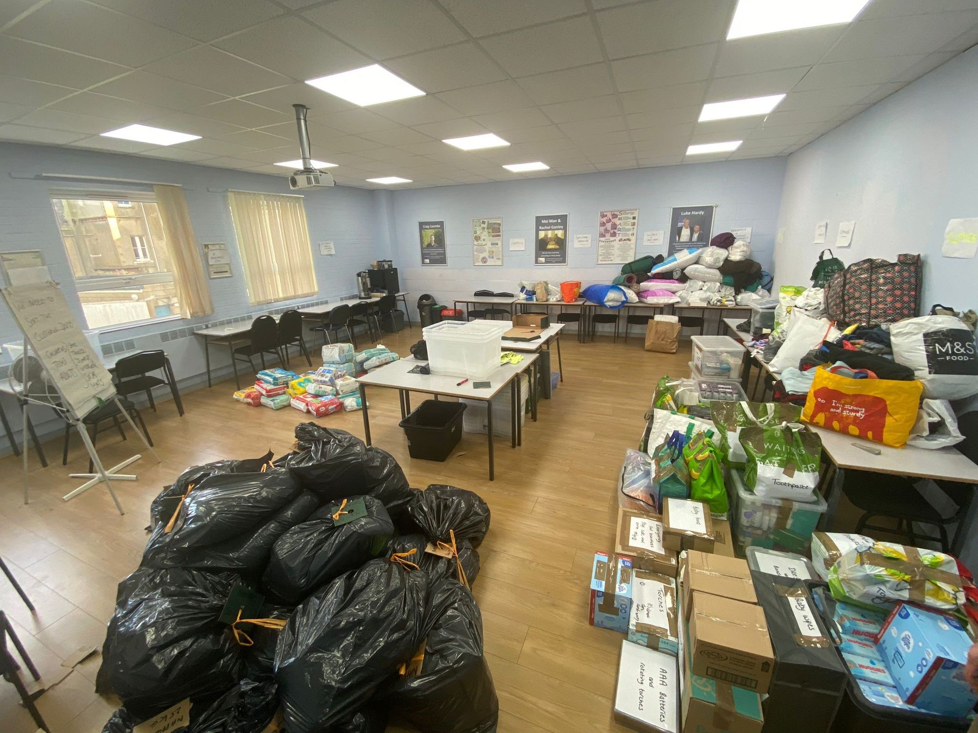 Brighton Swimming School collects weekly aid for Ukraine