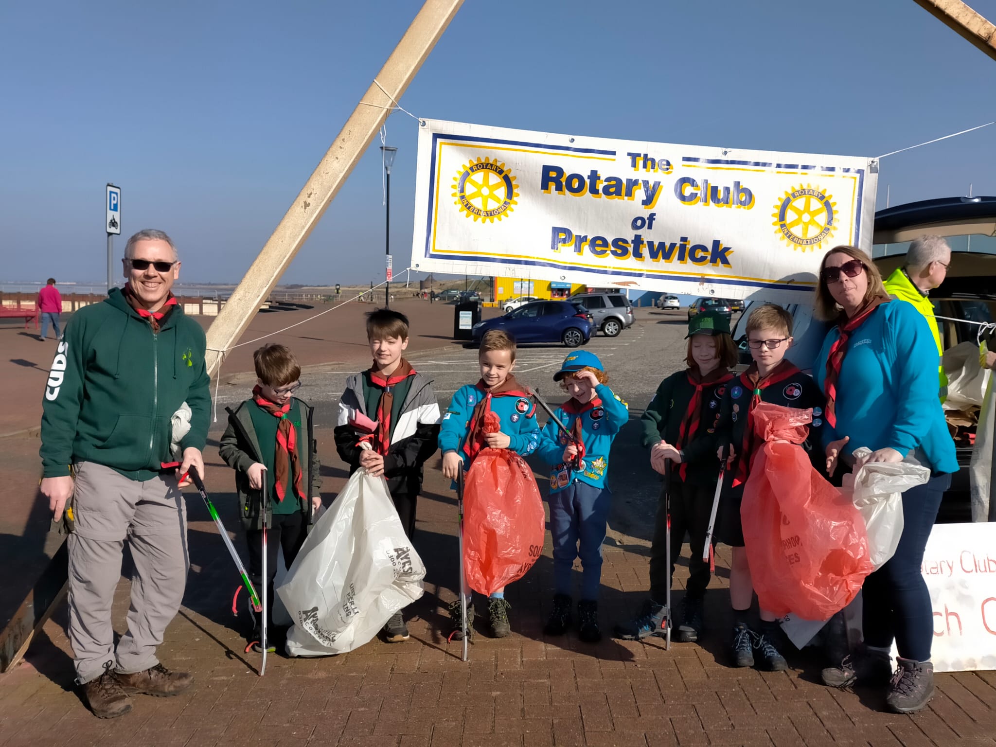 Rotary thanks Ayrshire public following beach clean-up