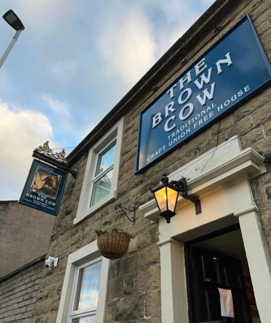 Football fan’s uproar causes Blackburn pub to replace sign
