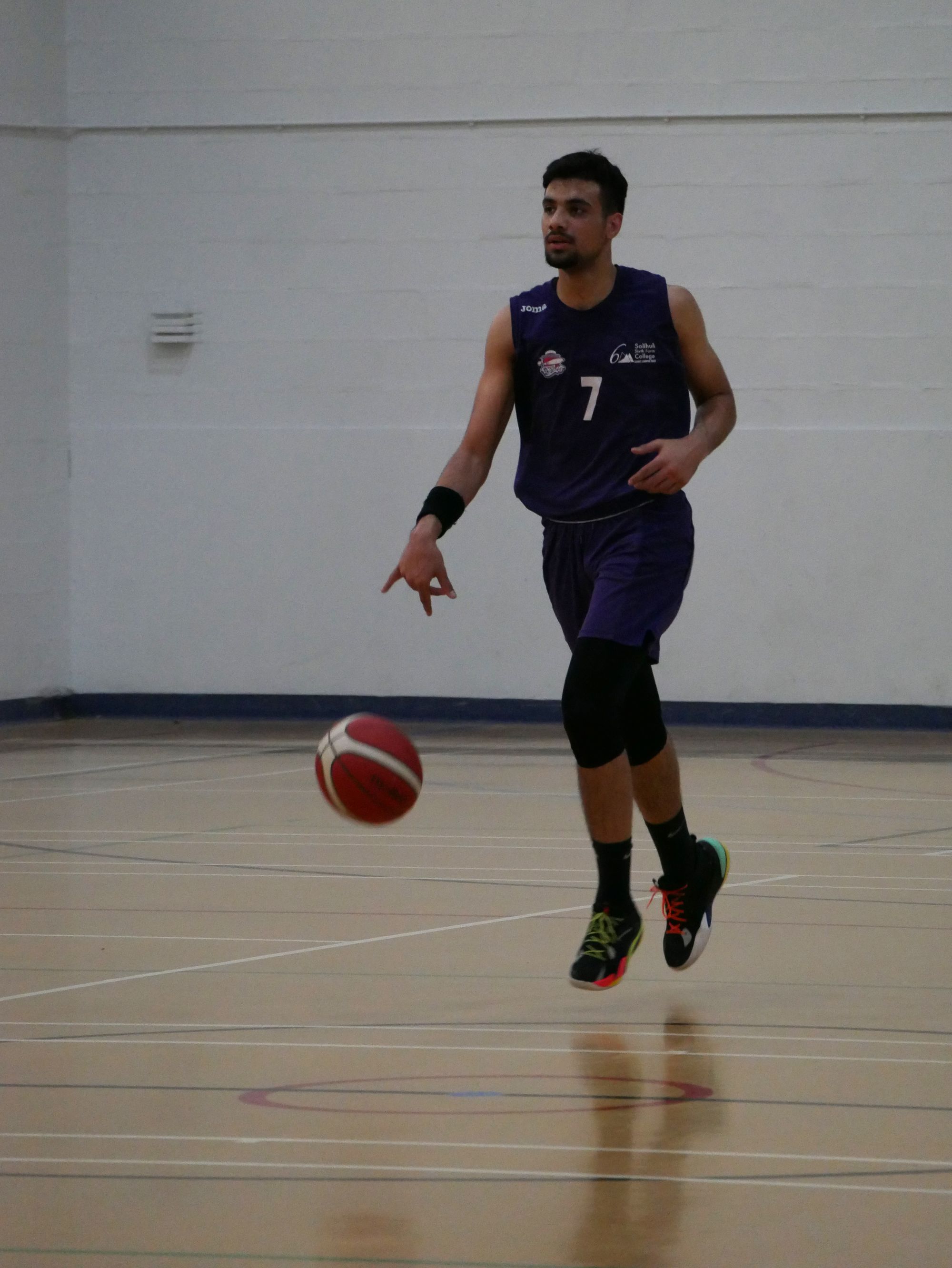 Solihull basketball star claims All Conference place
