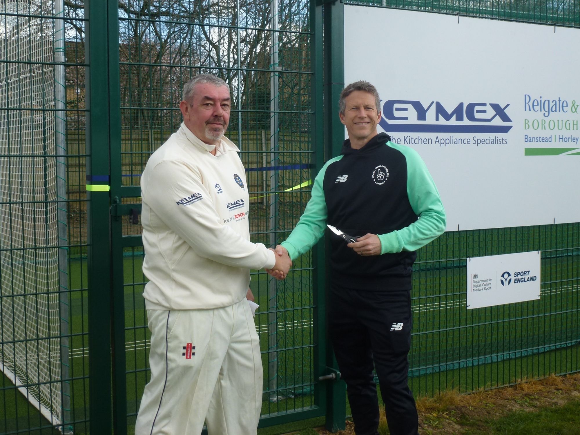 Jonathan Batty visits Horley Cricket Club to open new practice nets