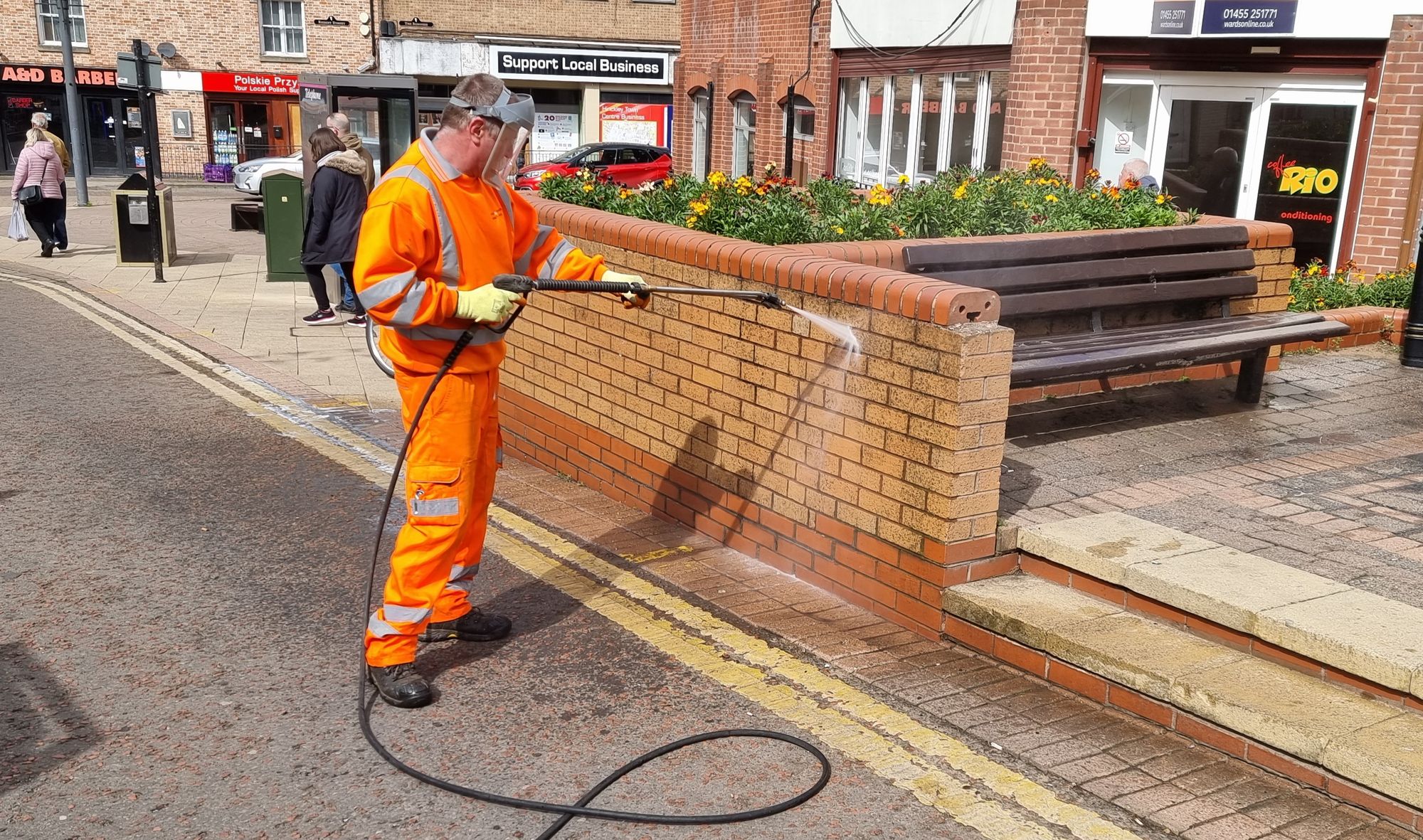 Cleaners scrub off graffiti tags in Hinckley town centre