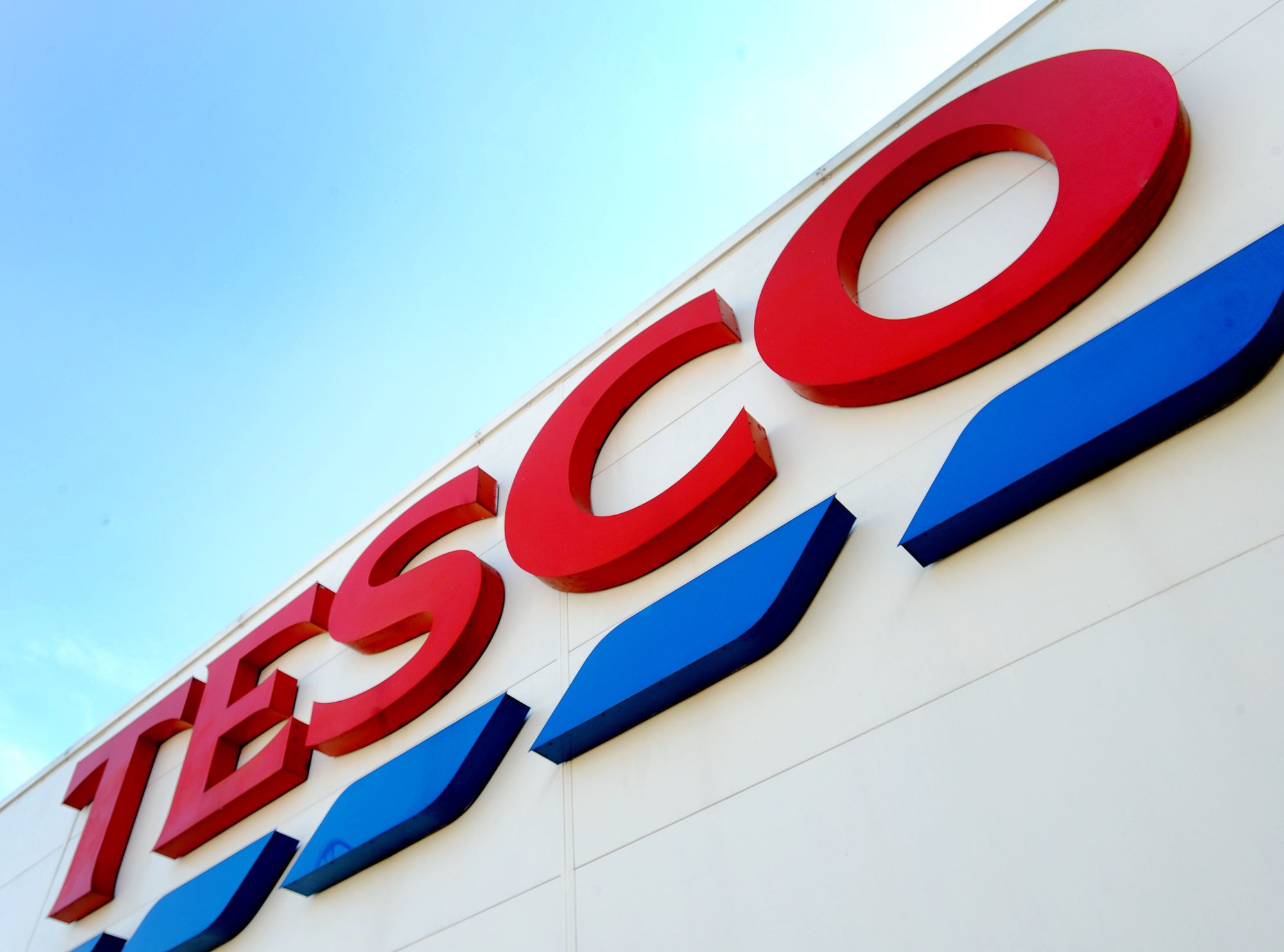 Tesco to pay out nearly £50m in ‘thank you bonuses’ to workers