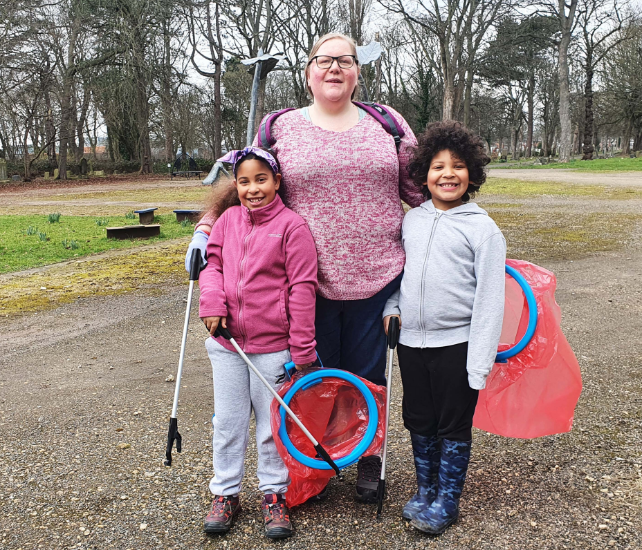 Golden glory for young Linthorpe litter pickers