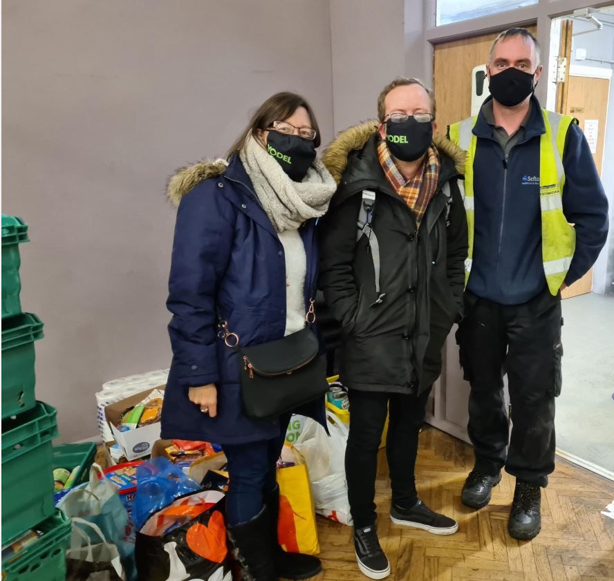 Parcel carrier colleagues show support for South Sefton Foodbank with donation