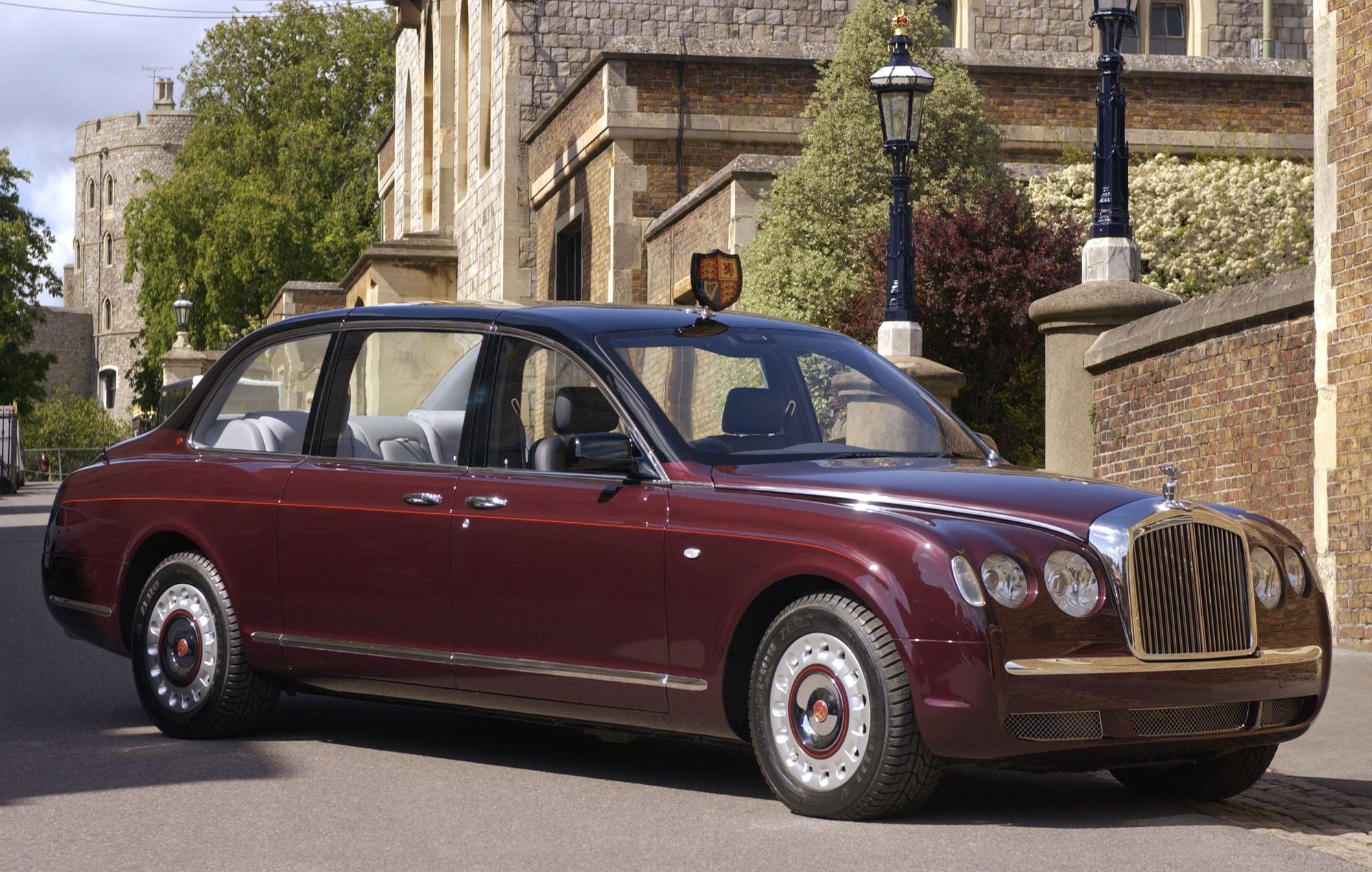 5 Things You Didn't Know About The Queen's £10m Motor