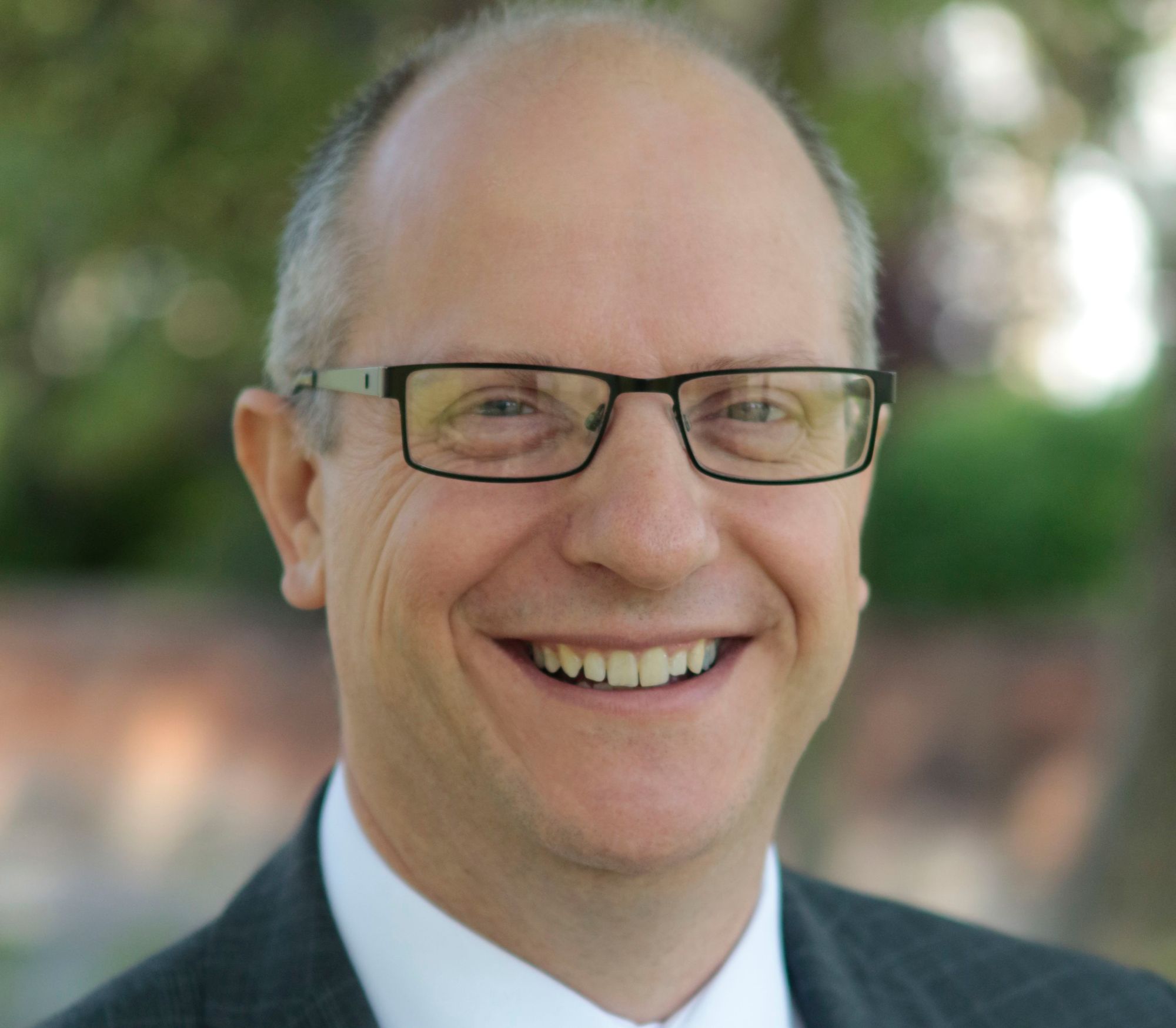 Inspirational Reading headteacher honoured in prestigious UK celebration of teaching