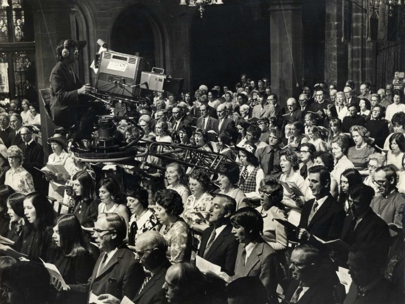 Macclesfield Nostalgia: All eyes on crowd as TV cameras descend on church