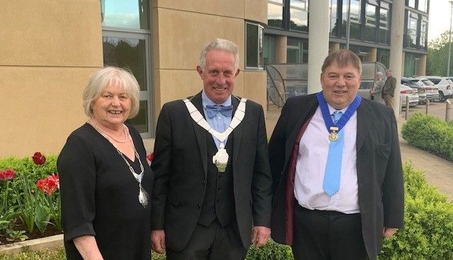 Melton Borough Council elects Mayor Alan Hewson at annual meeting