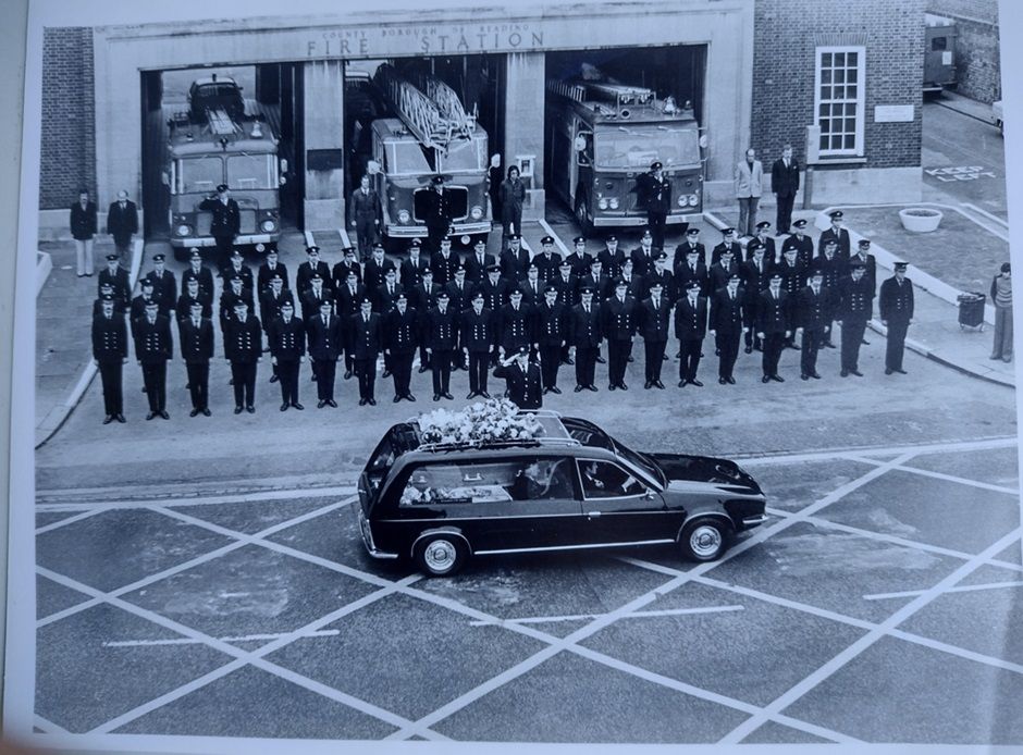 Plaques unveiled for Reading firefighters who died in same incident