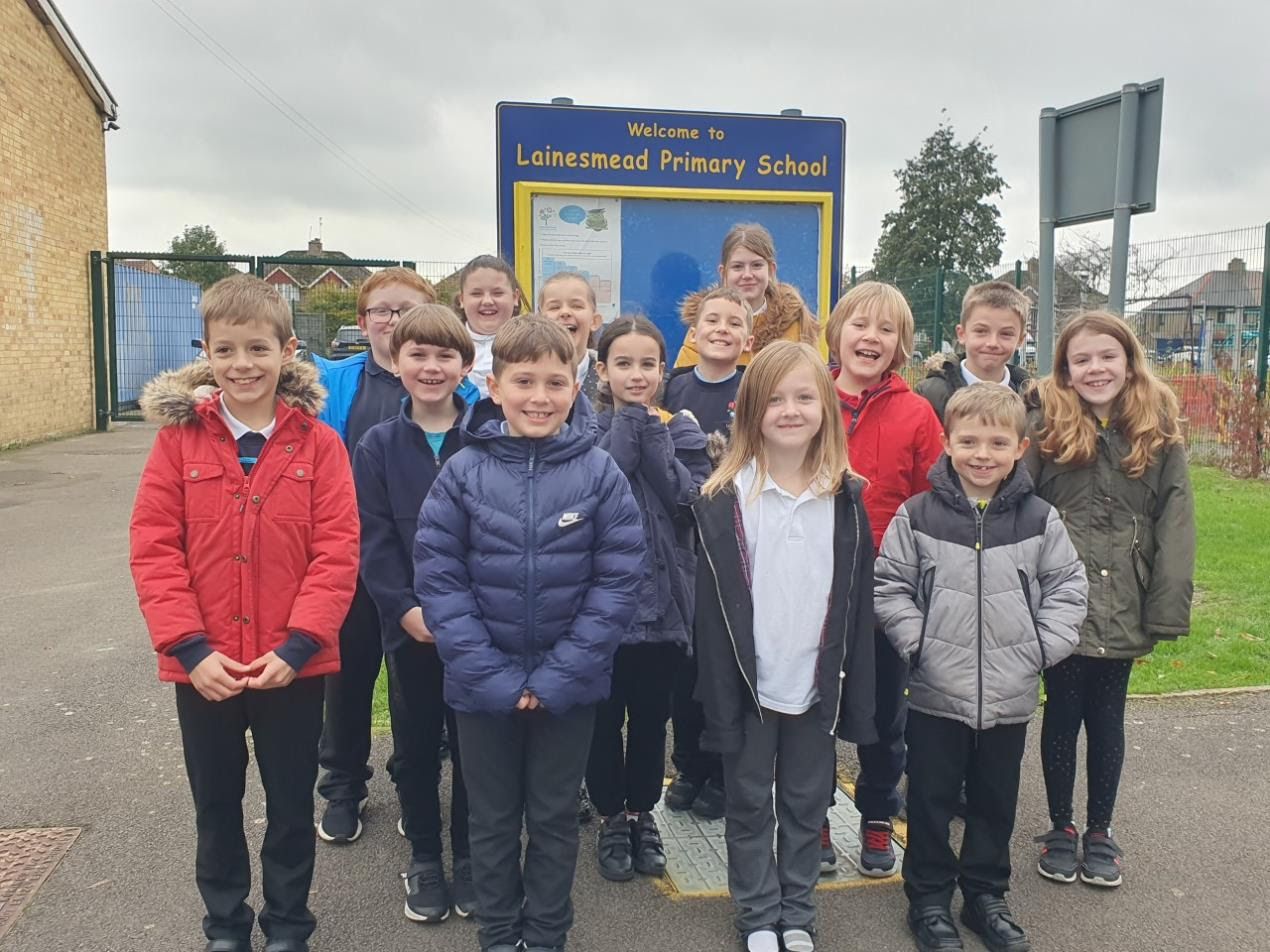 Swindon primary school receives boost in bid for defibrillator