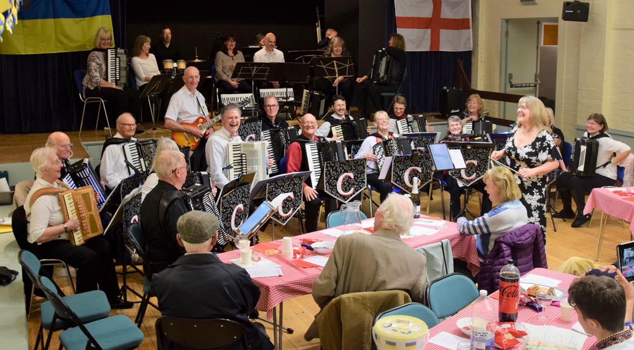 Accordionists hold charity concert for Ukraine