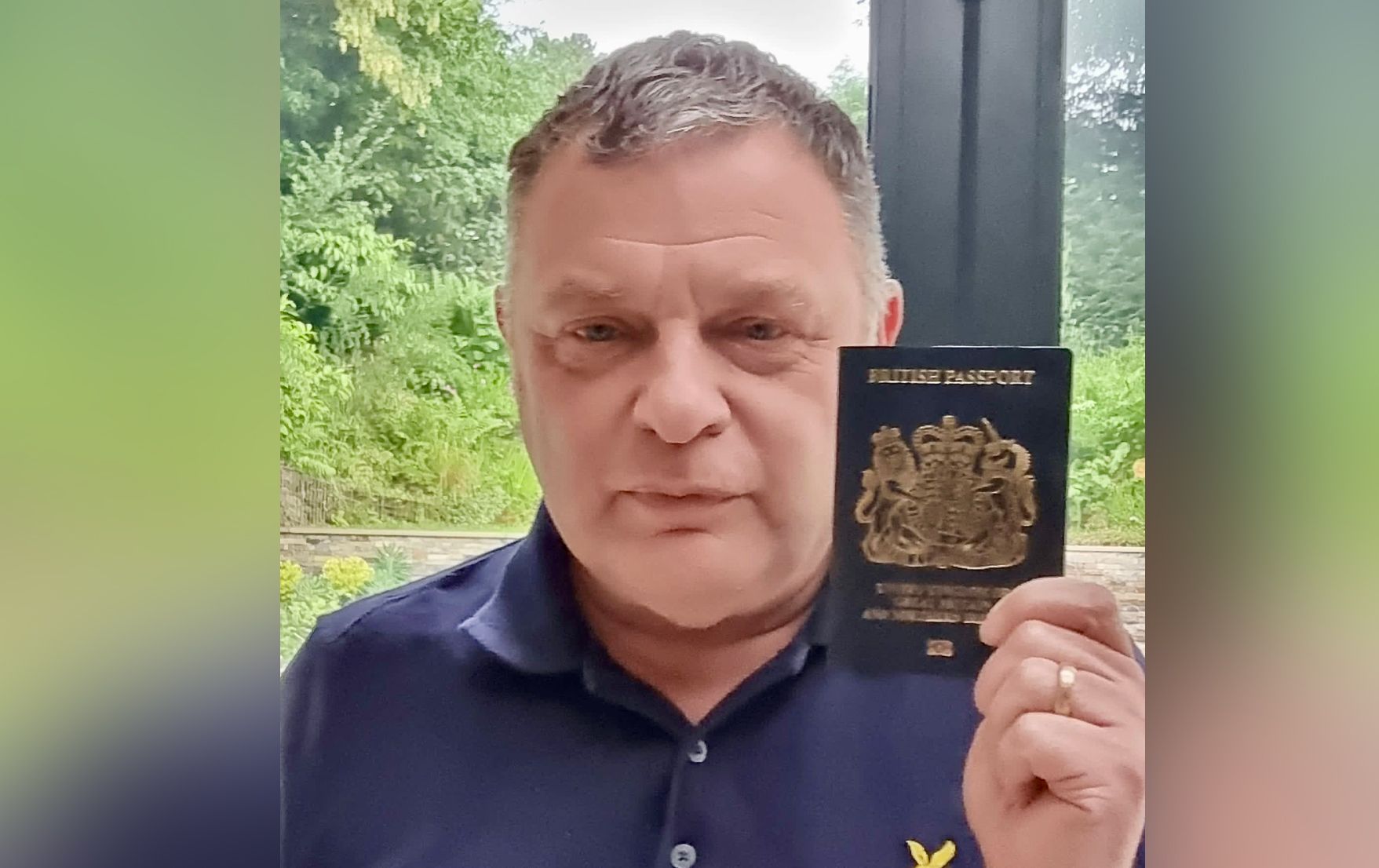 Passport chaos leaving people's holidays in jeopardy says Runcorn MP
