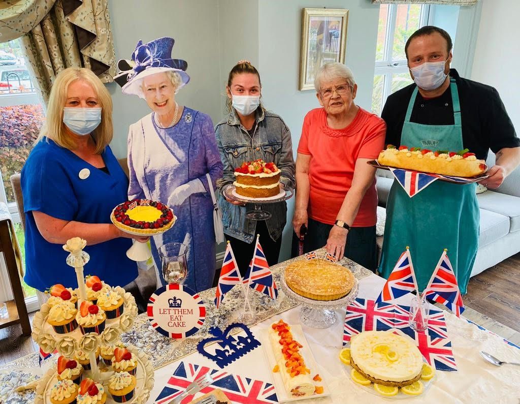 Abingdon-on-Thames care home challenges the winning dessert in a national pudding competition