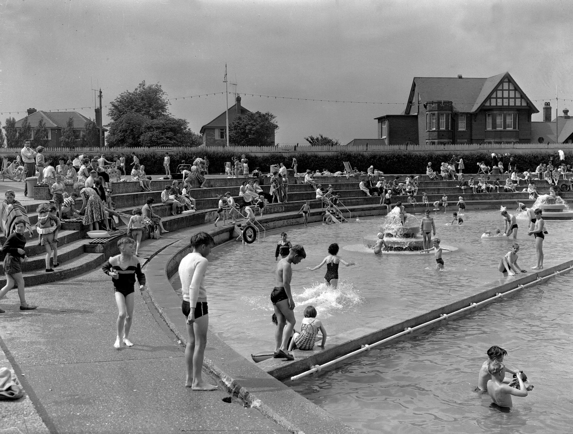 A Grimsby Memory Lane summer special to keep